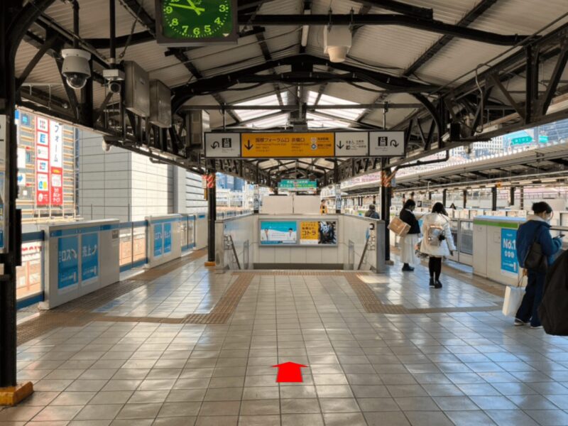 yurakucho flea market2